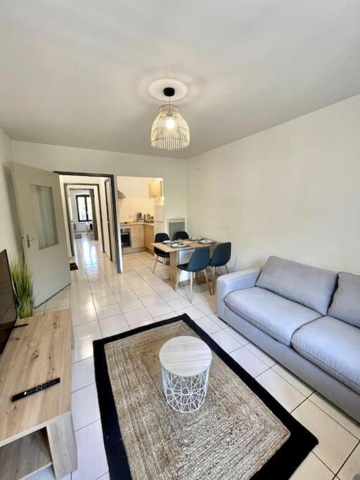 Varsovia/Parking Privee/Calme Apartment Каркасон Екстериор снимка