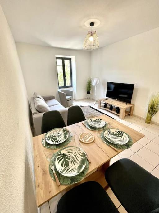 Varsovia/Parking Privee/Calme Apartment Каркасон Екстериор снимка